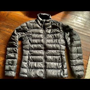 Adidas lightweight black puffer coat xs